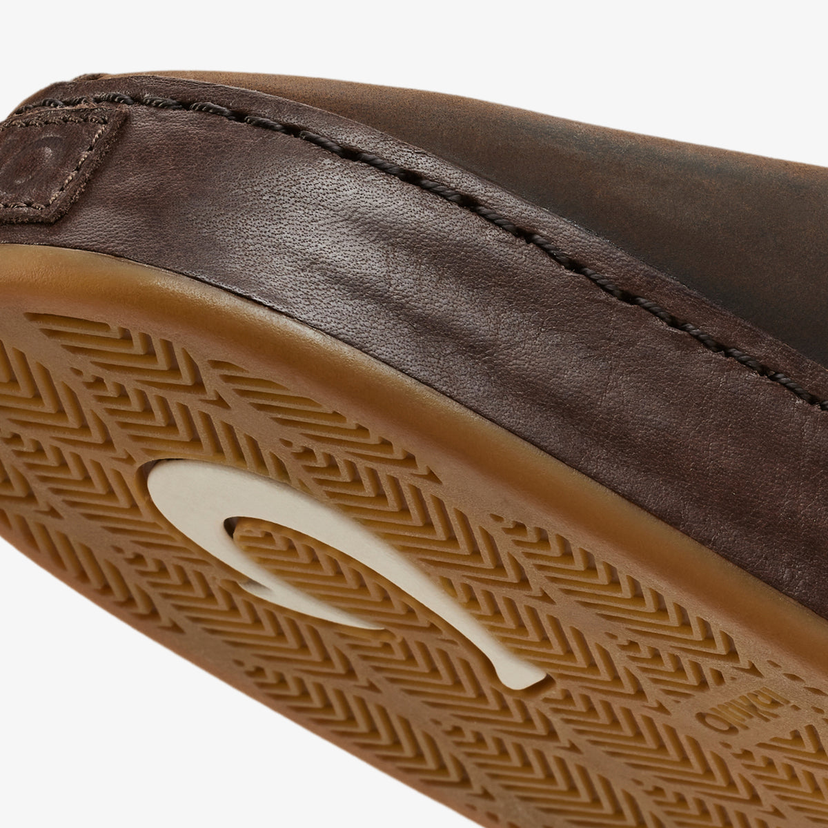OluKai Kuʻu for Men