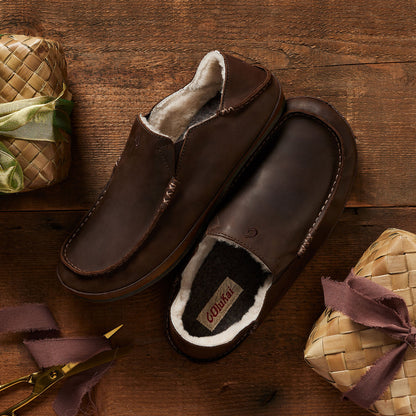 OluKai Moloā Men's Nubuck Leather Slippers for Men