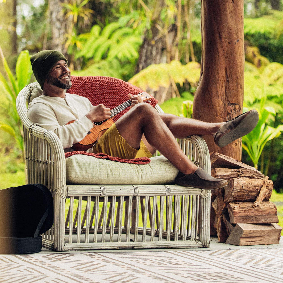 OluKai Moloā Men's Nubuck Leather Slippers for Men