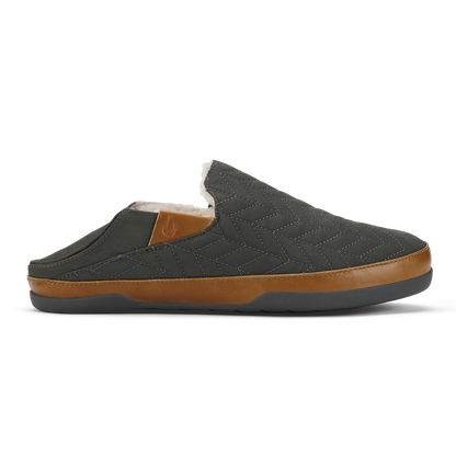 OluKai Hanohano Men’s Waxed Canvas Slippers for Men