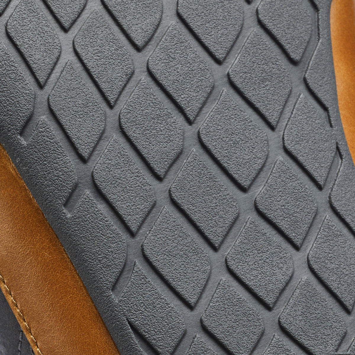 OluKai Hanohano Men’s Waxed Canvas Slippers for Men