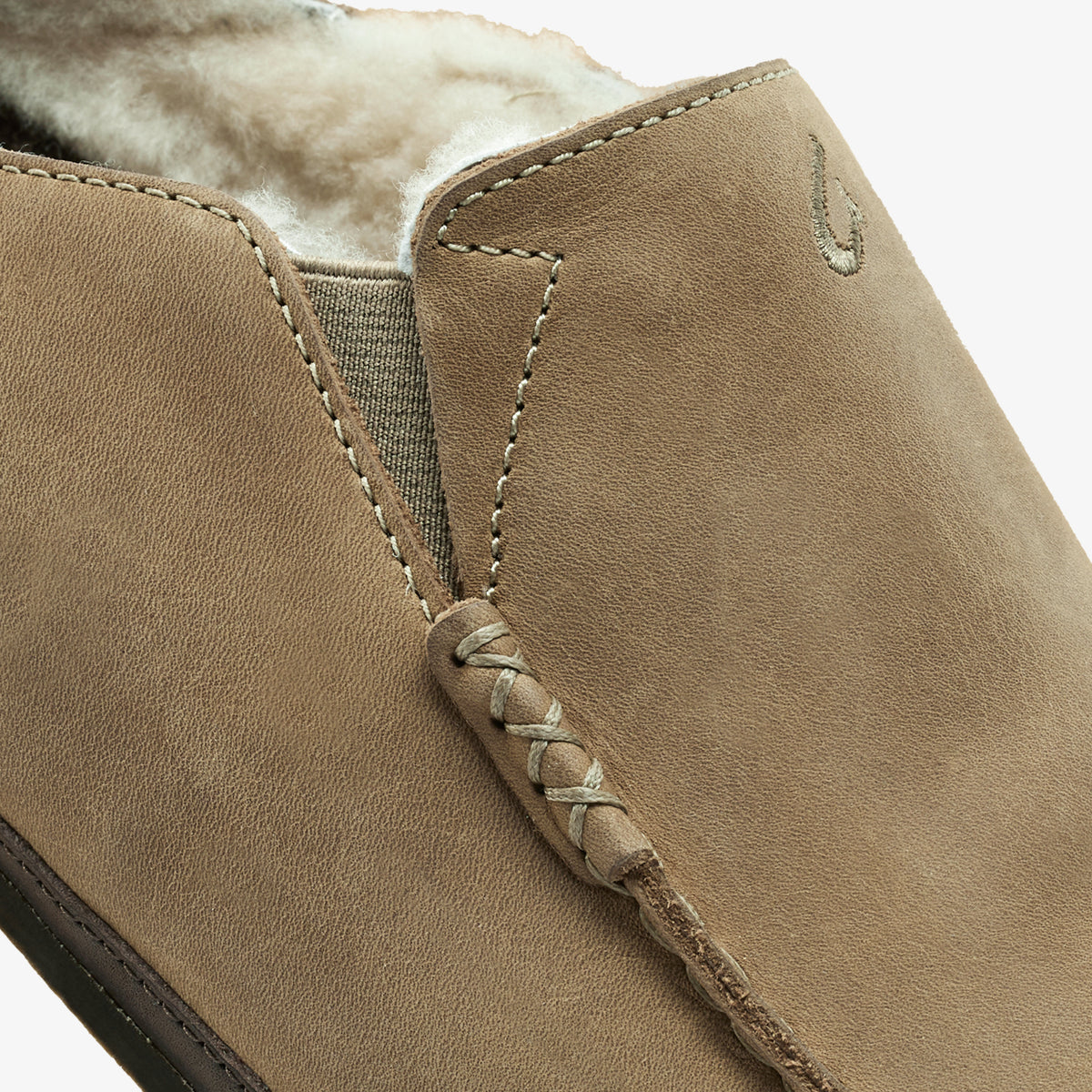 OluKai Moloā Slipper for Men