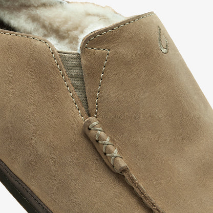 OluKai Moloā Slipper for Men