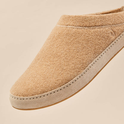 OluKai Hāmani Hulu Men’s Wool Mule Slippers for Men