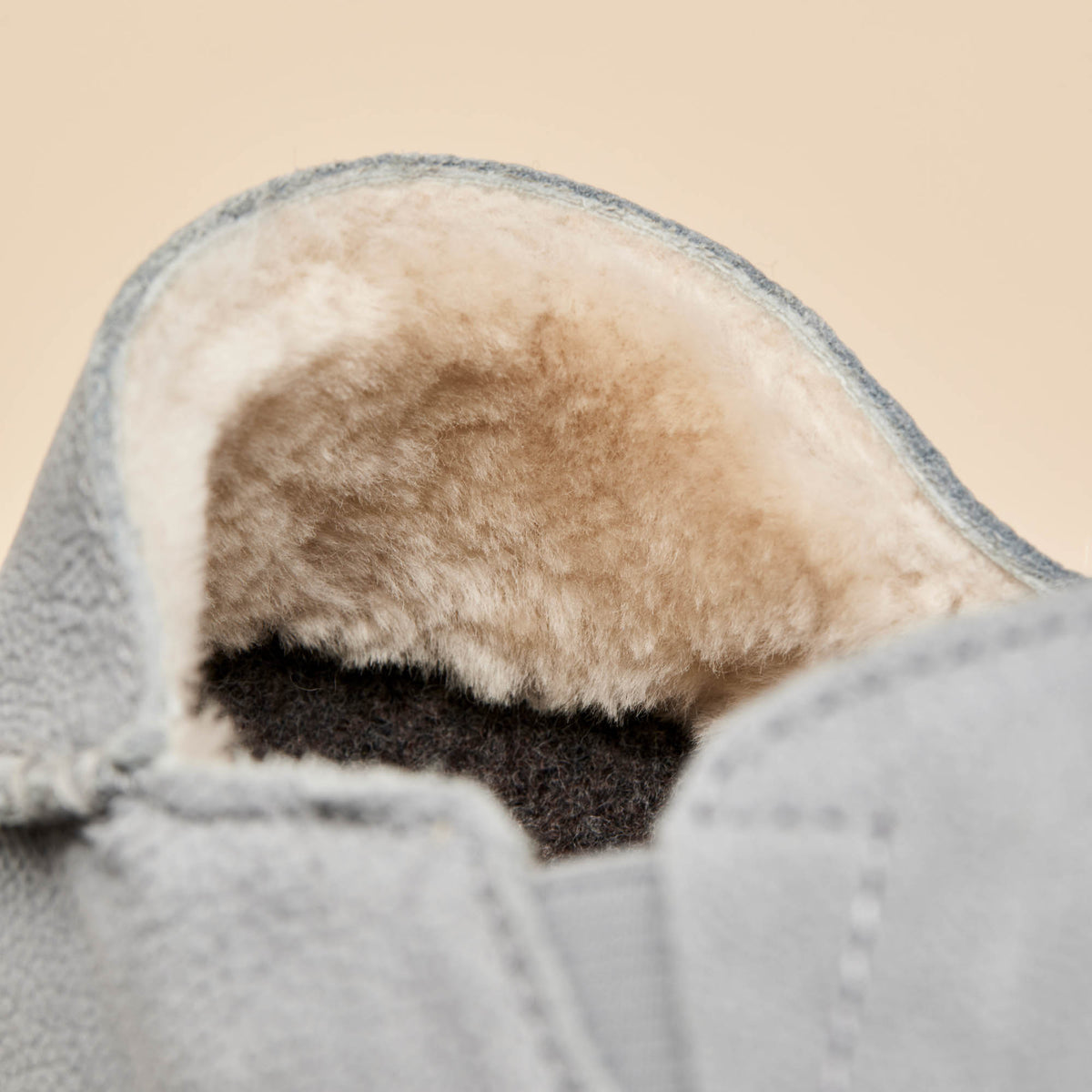 OluKai Moloā Men's Leather Slippers for Men