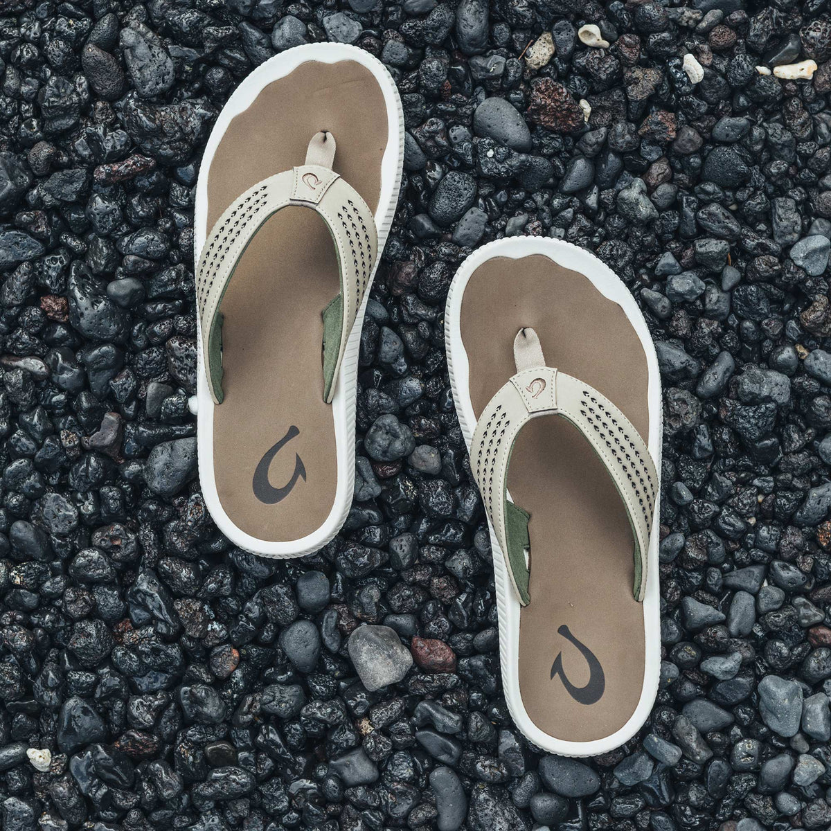 OluKai Ulele Men's Water-Ready Beach Sandals for Men