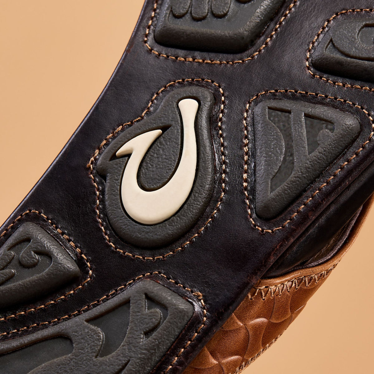 OluKai Hikianalia for Men