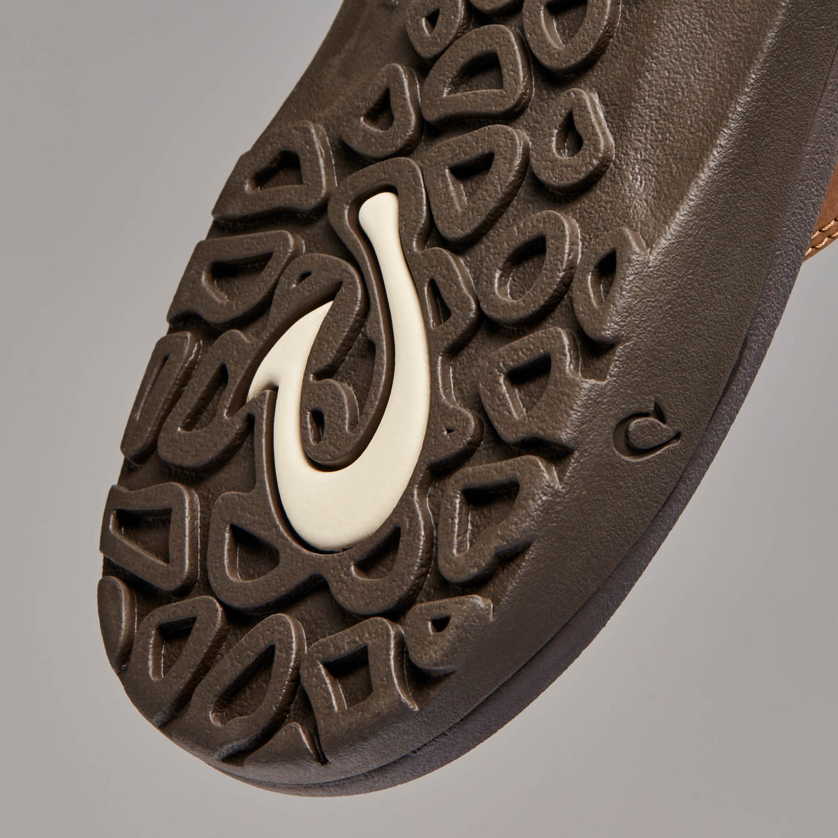 OluKai ‘Ohana Men's Best Selling Beach Sandals for Men
