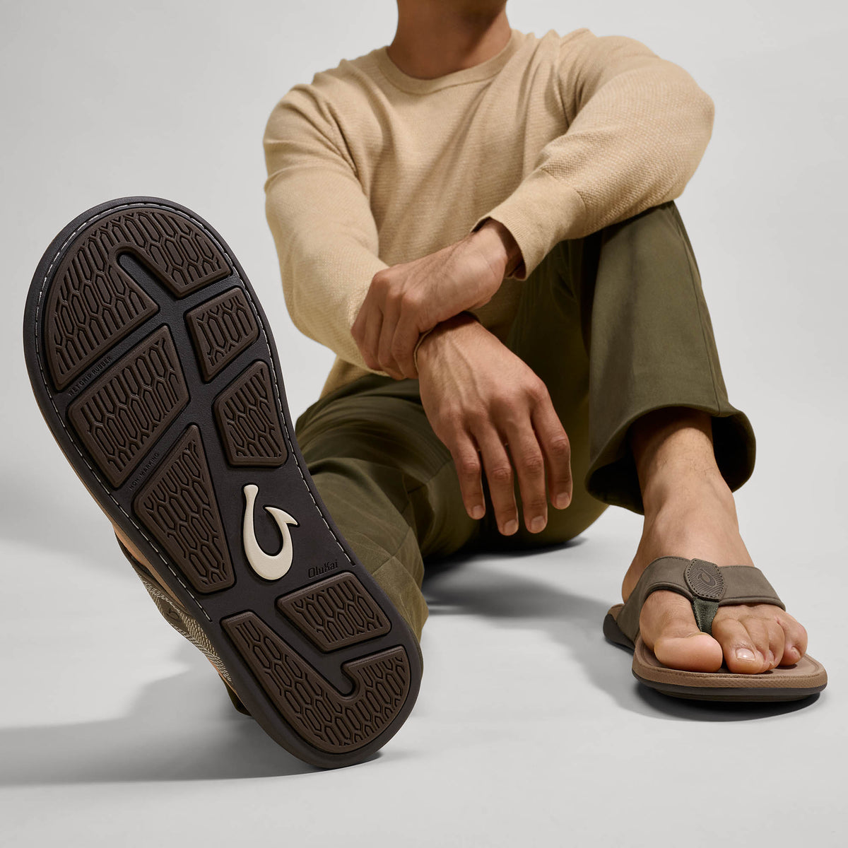 OluKai Tuahine Men's Waterproof Leather Beach Sandals for Men