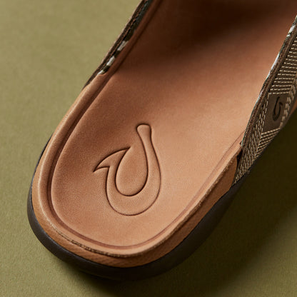 OluKai Tuahine Men's Waterproof Leather Beach Sandals for Men