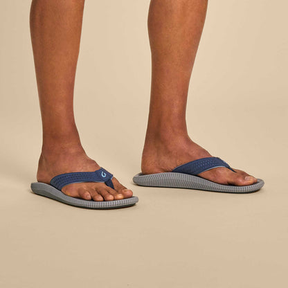 OluKai Ulele Men's Beach Sandals for Men