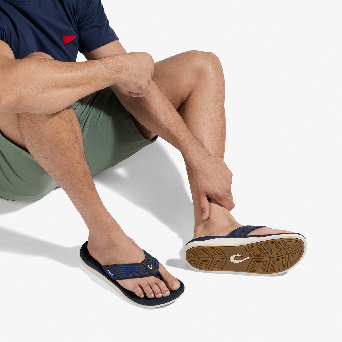 OluKai 'Ahi Kai for Men|New Arrivals