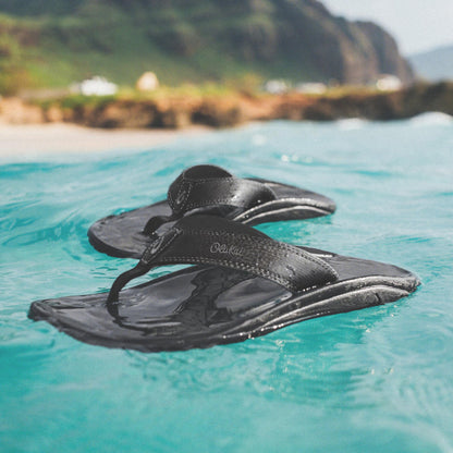 OluKai ‘Ohana Men's Best Selling Beach Sandals for Men