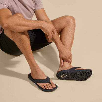 OluKai ‘Ohana Men's Best Selling Beach Sandals for Men