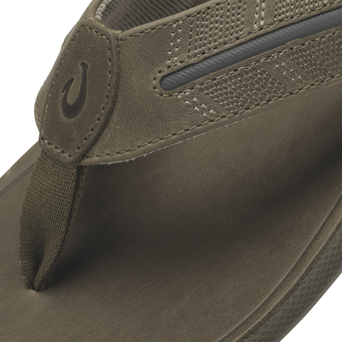 OluKai Tuahine Palm for Men|New Arrivals