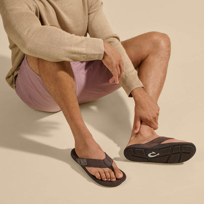 OluKai Tuahine Men's Waterproof Leather Beach Sandals for Men