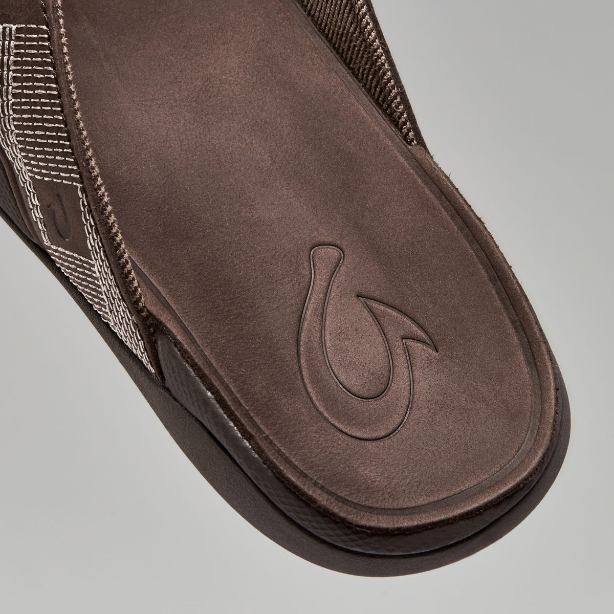 OluKai Tuahine Men's Waterproof Leather Beach Sandals for Men