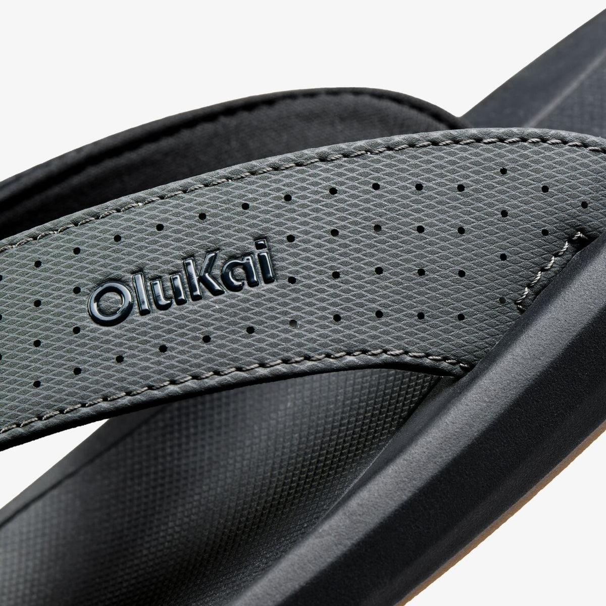 OluKai Ki‘i Men’s Water Ready Beach Sandals for Men