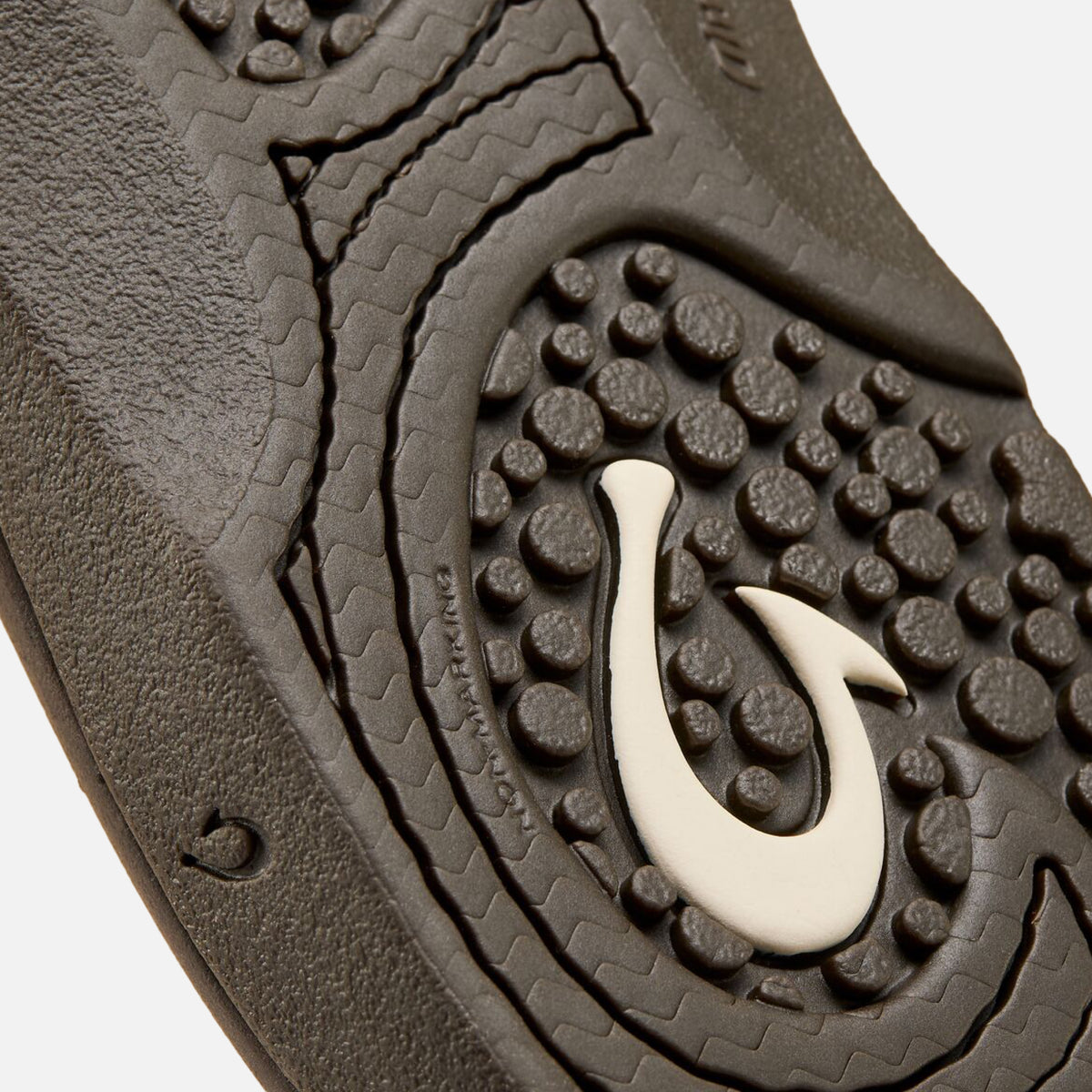 OluKai Nalu Slide Men's Beach Slide Sandals for Men