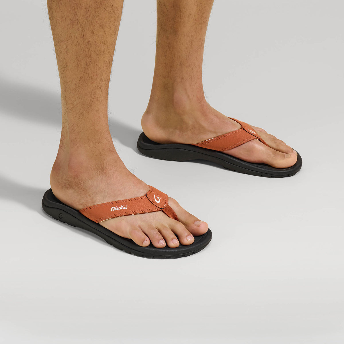 OluKai ‘Ohana Men's Best Selling Beach Sandals for Men