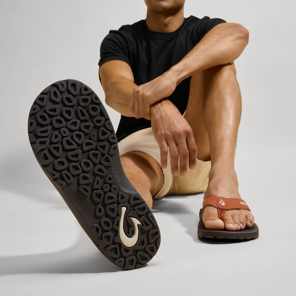 OluKai ‘Ohana Men's Best Selling Beach Sandals for Men