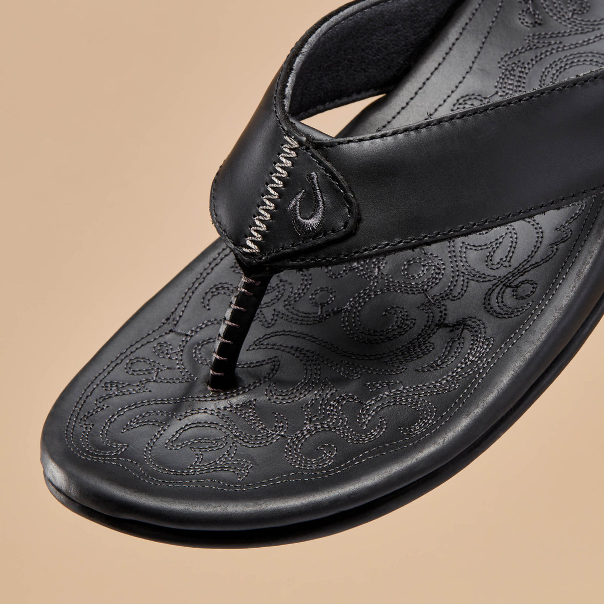OluKai Mekila Men's Full-Grain Leather Beach Sandals for Men