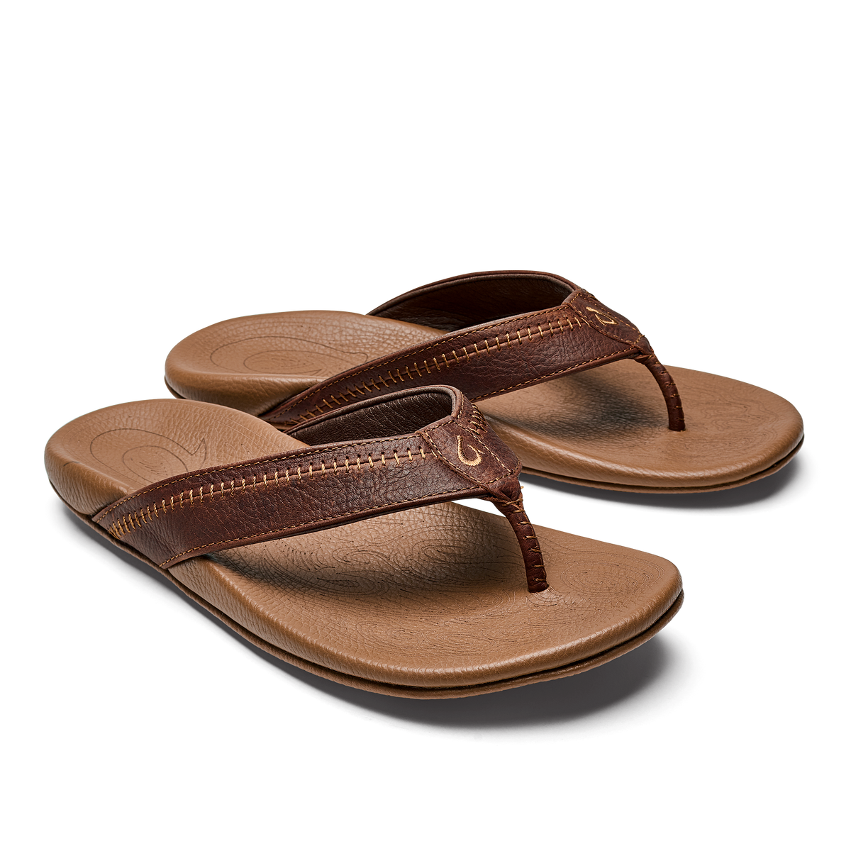 OluKai Hiapo -Dark Java / Toffee Men’s Leather Beach Sandals for Men