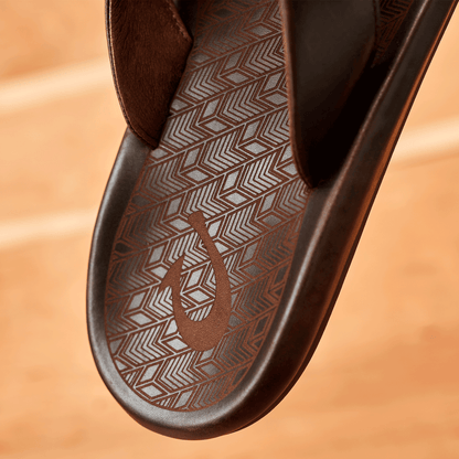 OluKai ‘Ilikai Men‘s Leather Beach Sandals for Men