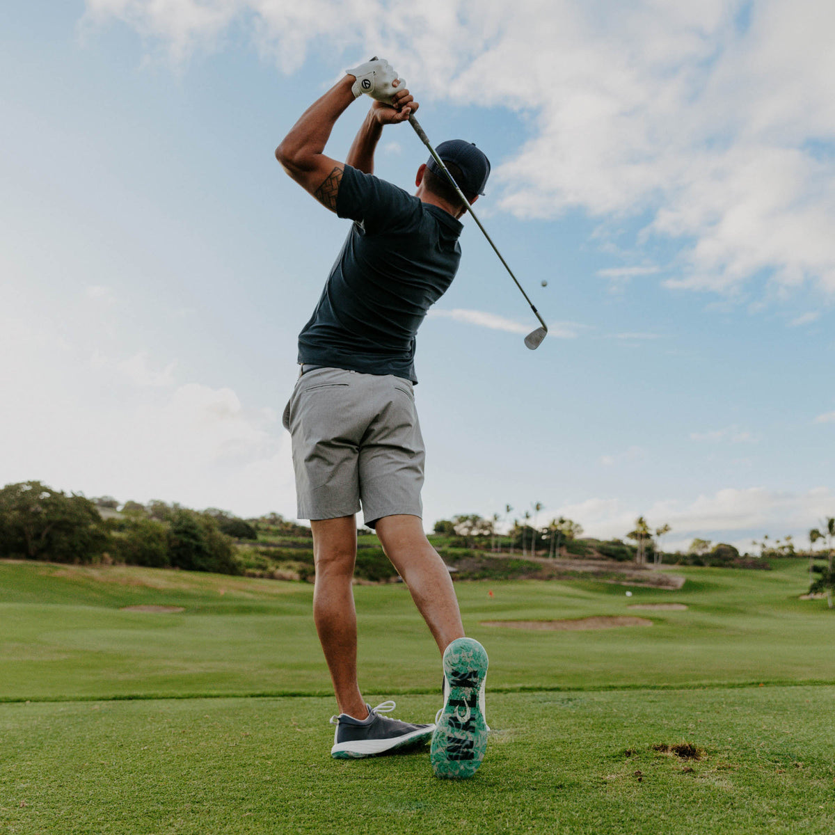 OluKai Mākena Men’s Waterproof Golf Shoes for Men