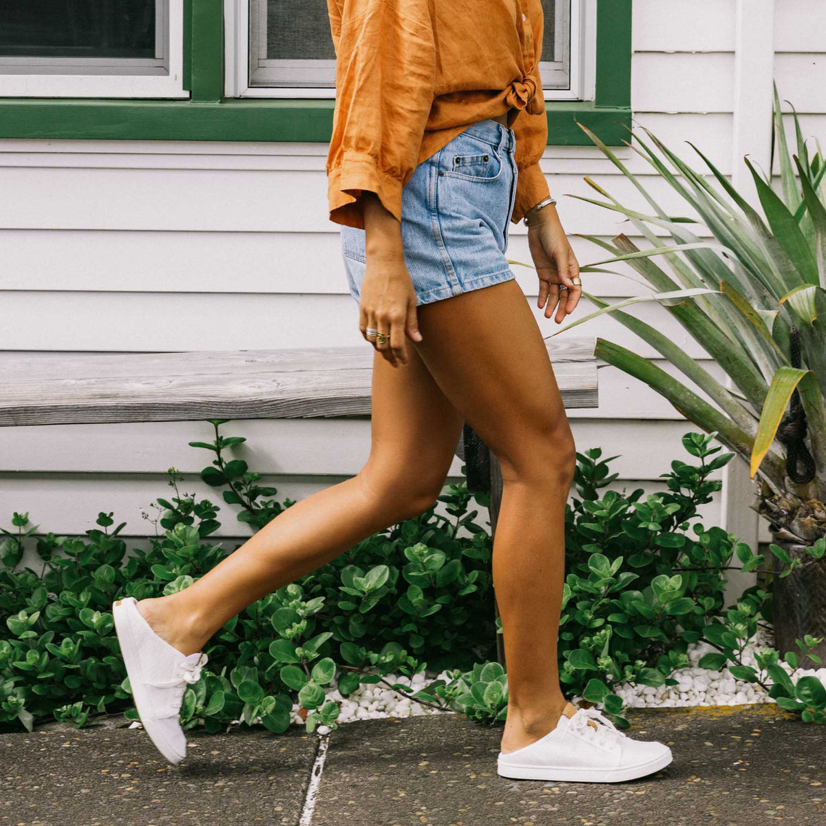 OluKai Pehuea Lī Women's Sneakers for Women
