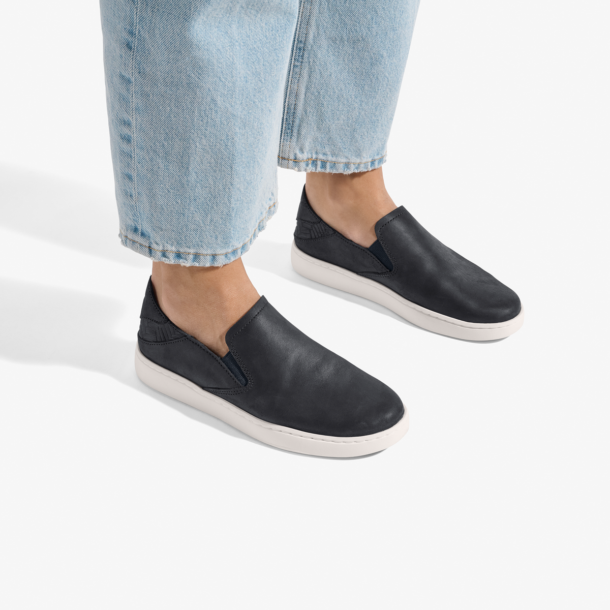 OluKai Pehuea Leather for Women