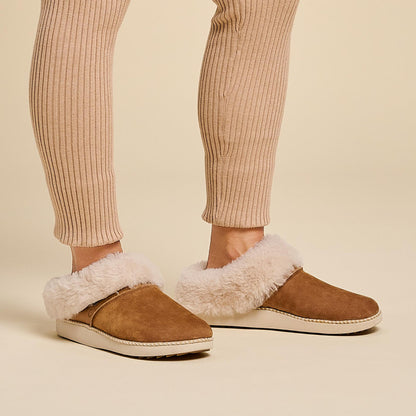 OluKai Ku‘i Women‘s Slip-On Slippers for Women