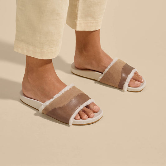 OluKai Hō‘ala Slide Women’s Slide Slipper Sandals for Women
