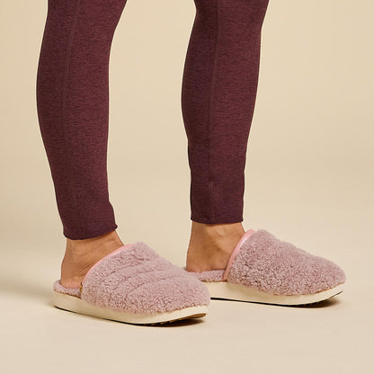 OluKai Pūpū Mua Women’s Shearling Mule Slipper for Women