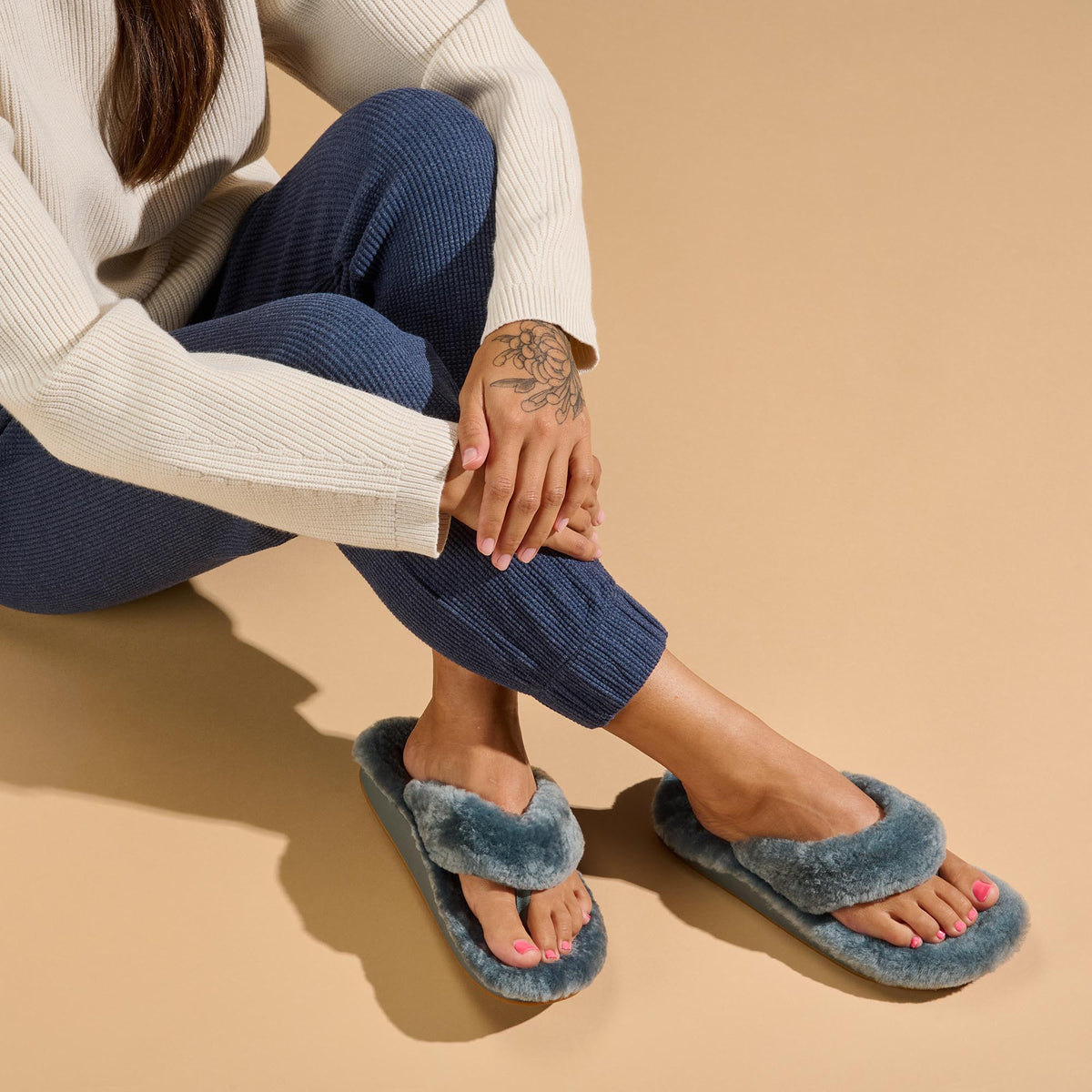 OluKai Kipe‘a Heu Women‘s Flip Flop Slippers for Women
