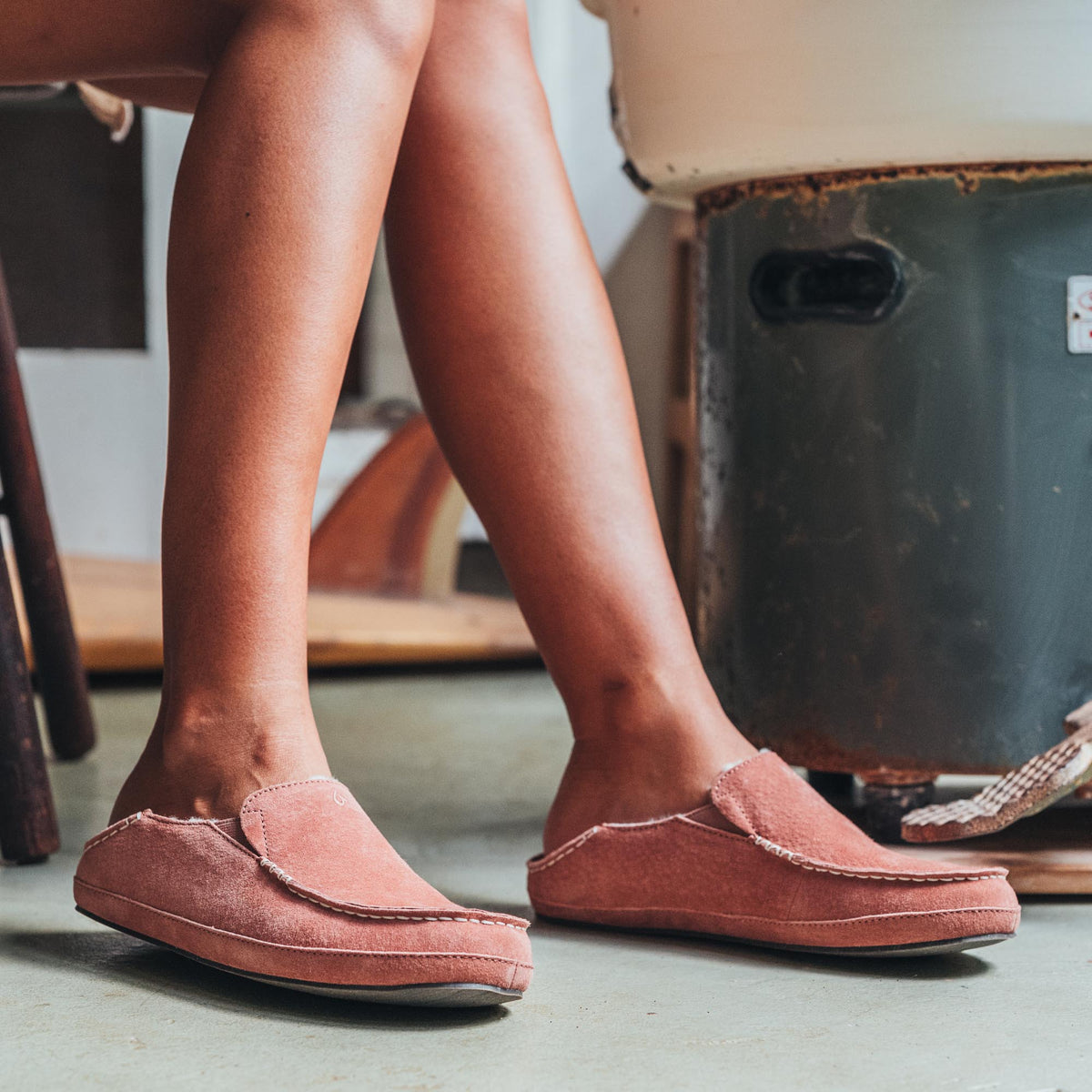 OluKai Nohea Women's Leather Slippers for Women