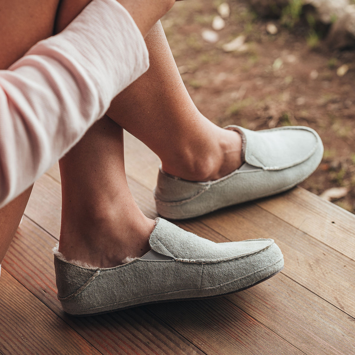 OluKai Nohea Women's Leather Slippers for Women