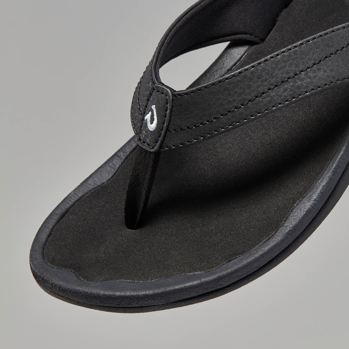 OluKai ‘Ohana Women's Best Selling Beach Sandals for Women