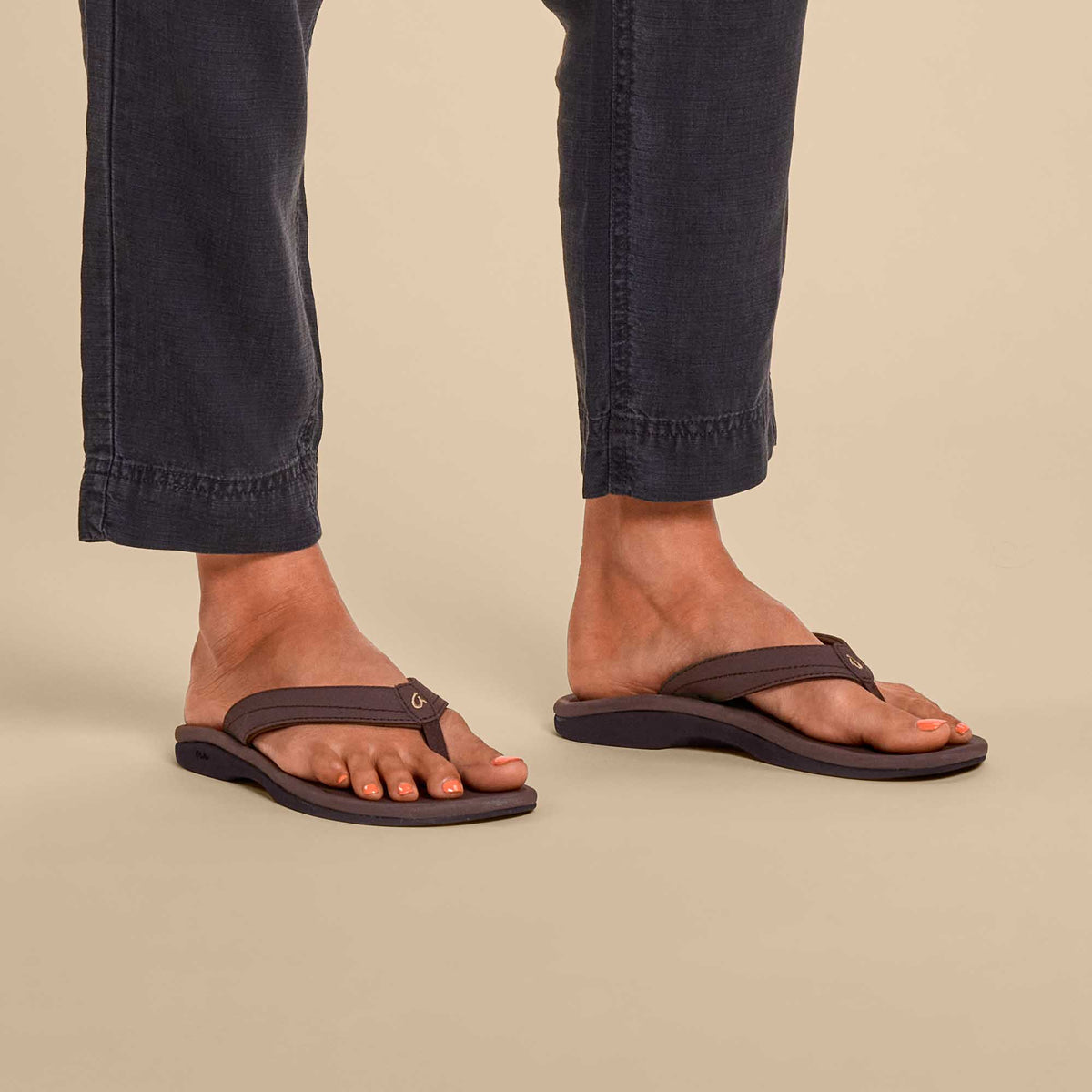 OluKai ‘Ohana Women's Best Selling Beach Sandals for Women