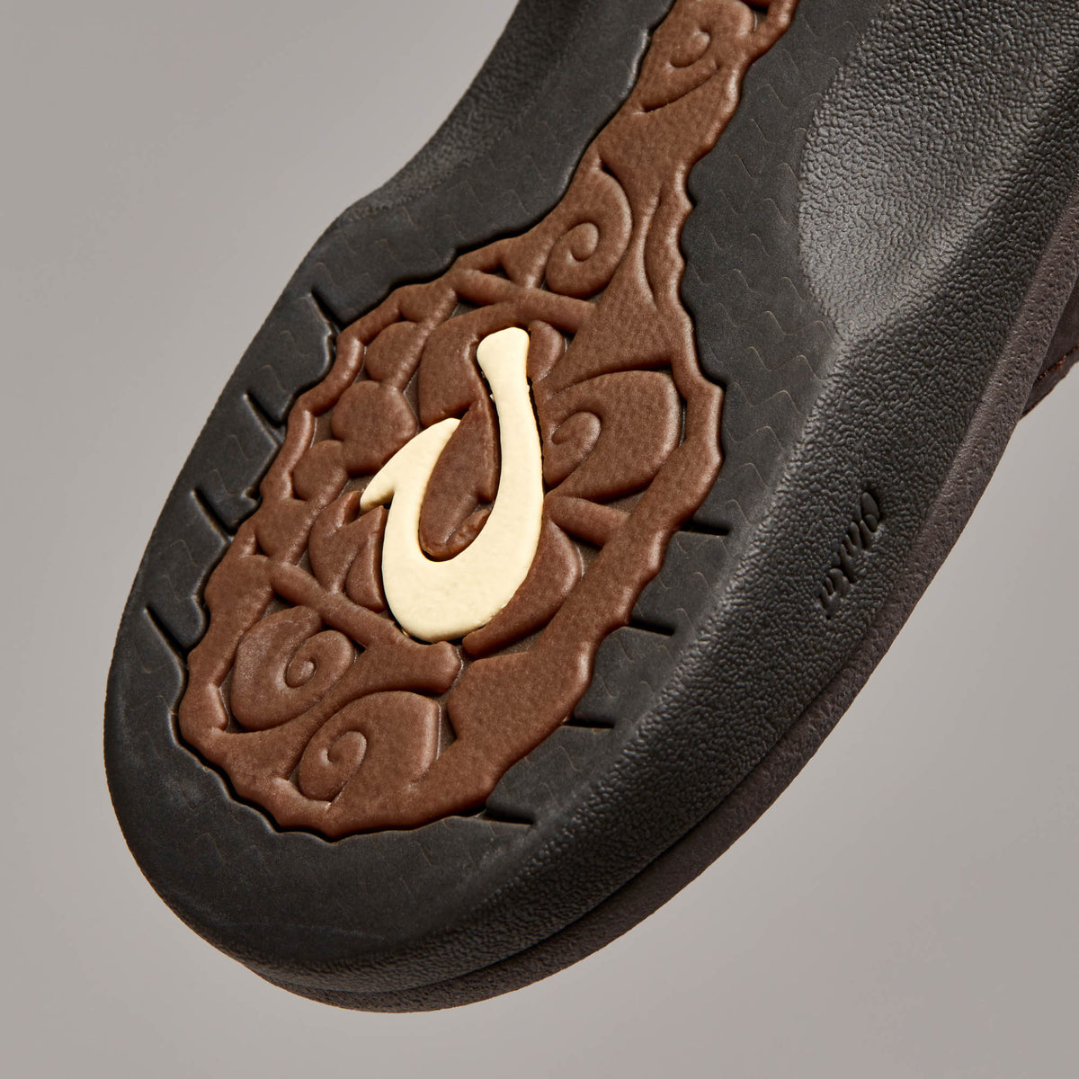 OluKai ‘Ohana Women's Best Selling Beach Sandals for Women