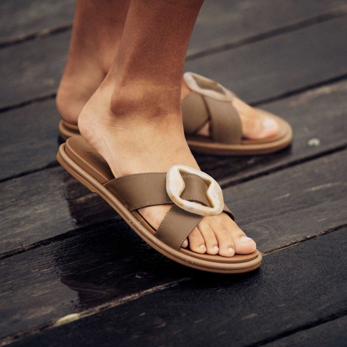 OluKai La‘i Slide Women’s Slide Beach Sandals for Women