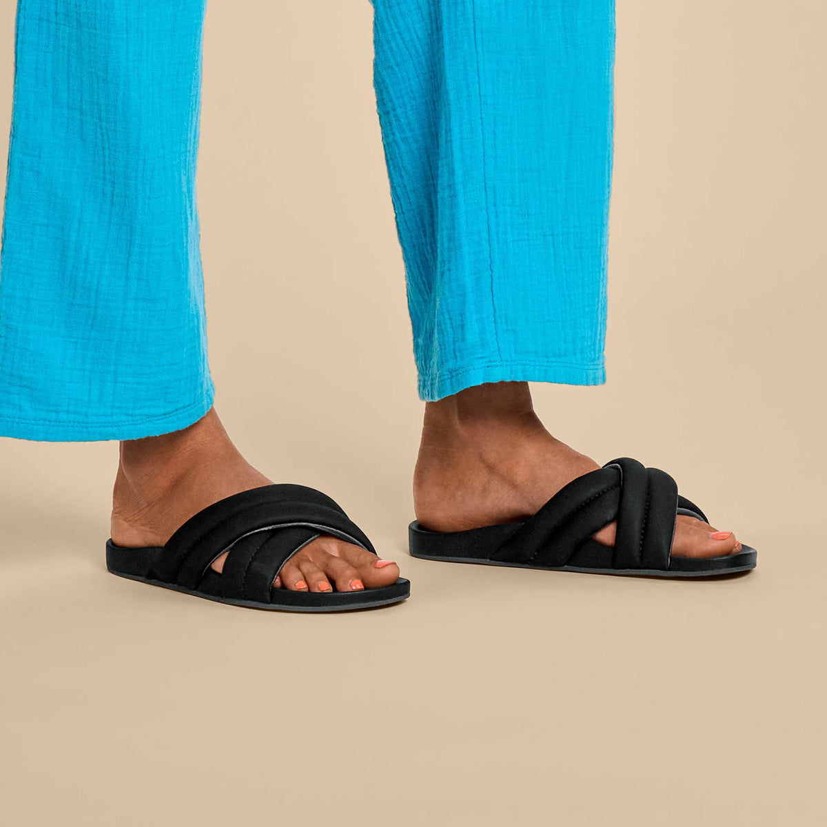 OluKai Hila Women’s Beach Slide Sandals for Women