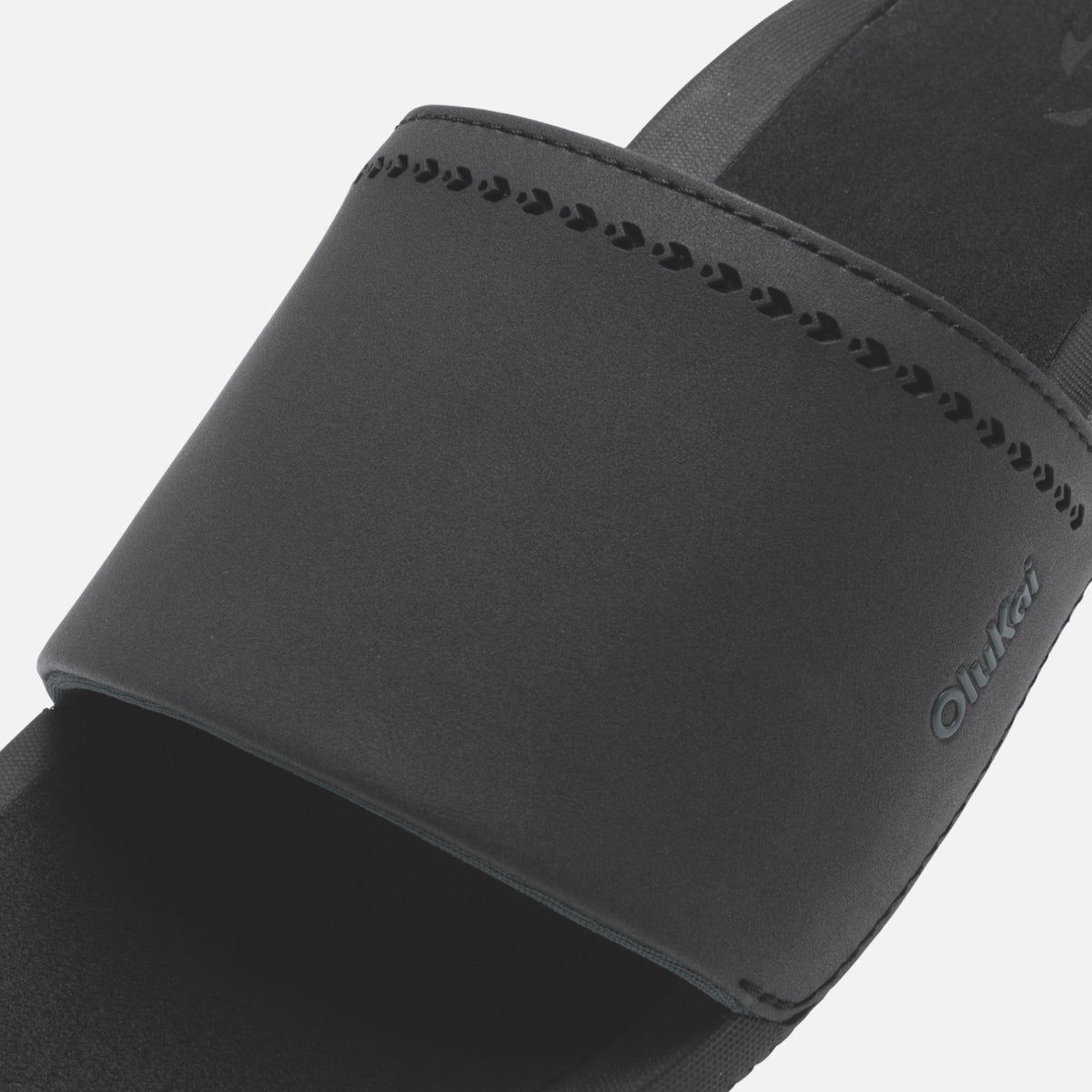 OluKai Ulele Slide for Women|New Arrivals