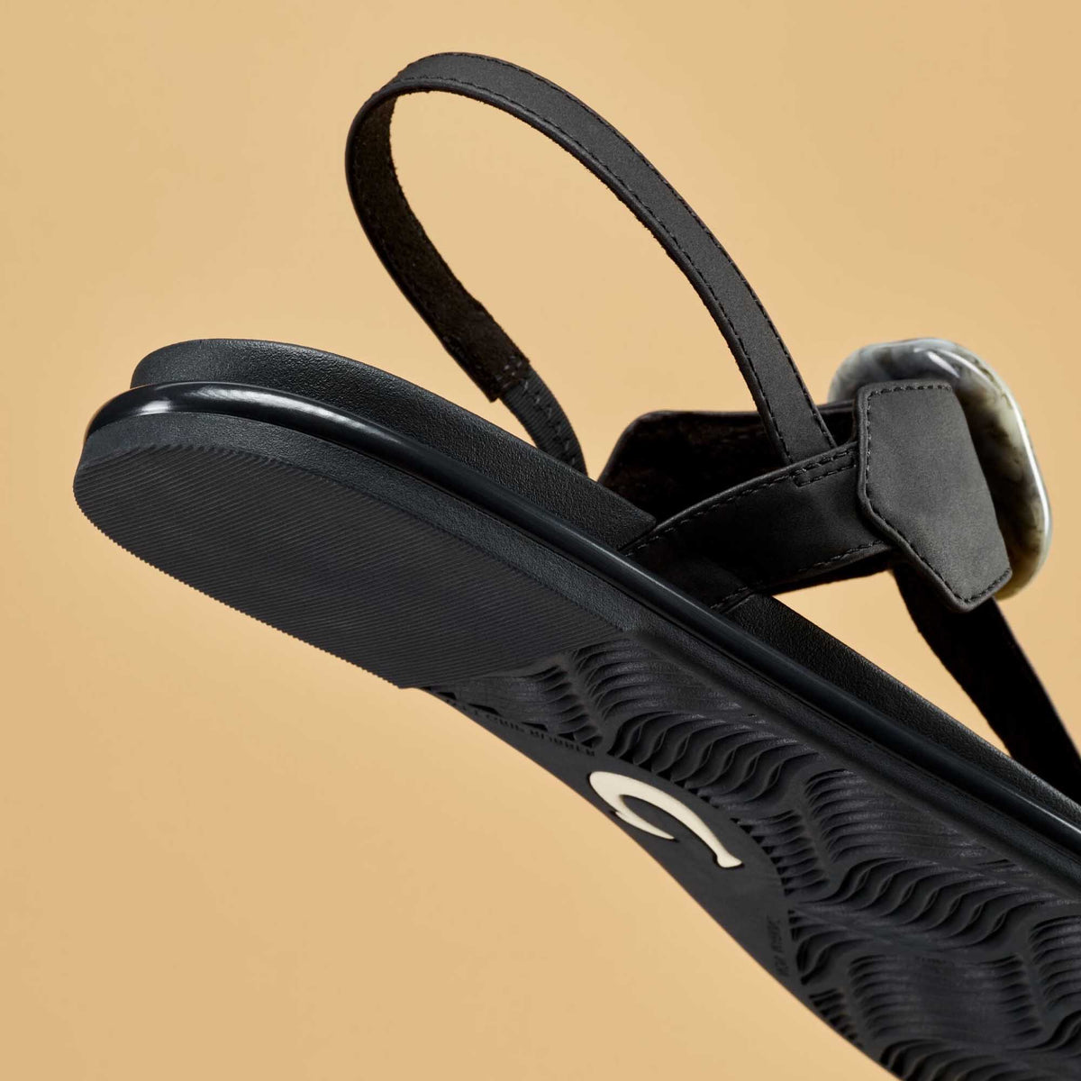 OluKai La‘i T-Bar Women’s Strappy Sandals for Women