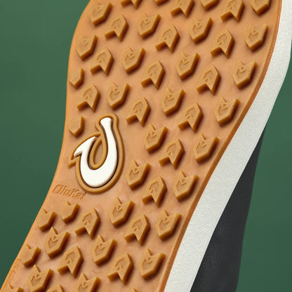 OluKai Wailea Women’s Waterproof Leather Golf Shoes for Women
